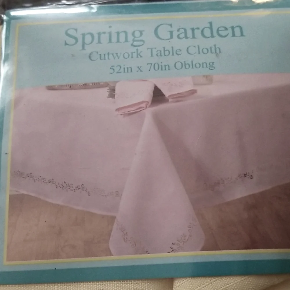 New Spring Garden Yellow Cutwork Table Cloth 52x70